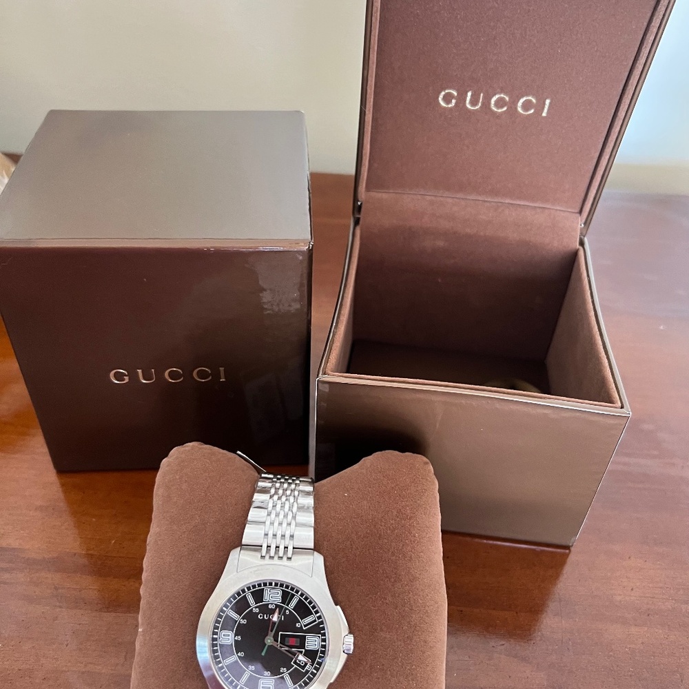 Gucci Men’s Watch - New with tags! Never worn!